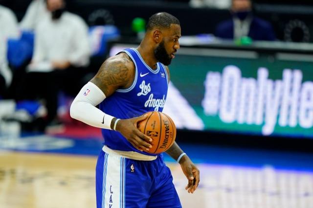 欧冠本菲卡前锋含冤停赛 皇马陷歧视风波难大胜